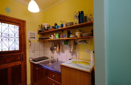 Panormos House | little house in forest