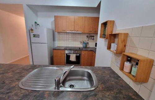 Perth Central Business District Apartment | Little Monica Apartment- Spacious, Affordable & Central