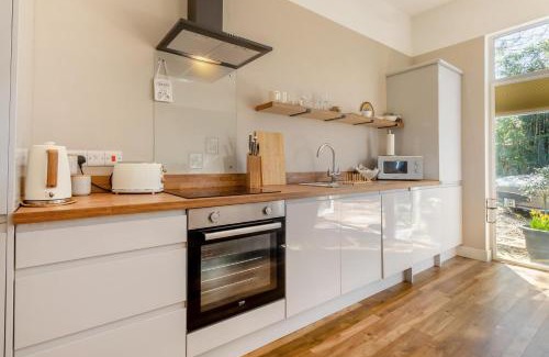 Norwich House | Little Oldbury