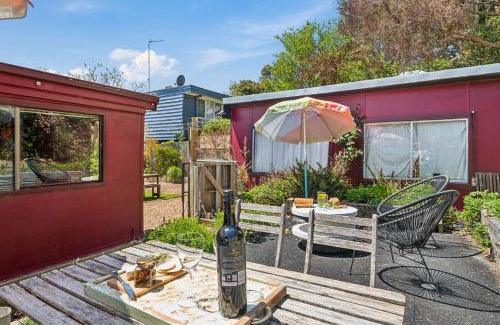 Katoomba House | Little Red