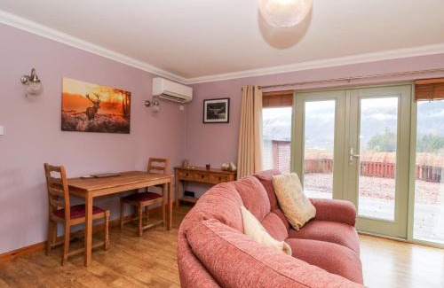 Spean Bridge House | Little Tigh Clovelly