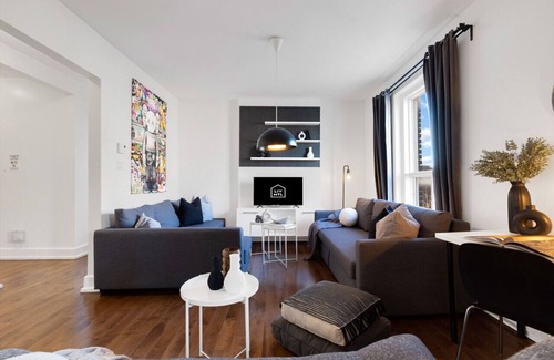 Plateau Mont Royal Apartment | LiV MTL Chic-2 Spacious 4BR + Near Downtown MTL