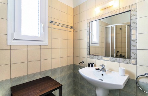 Adamas House | Livanios Studios