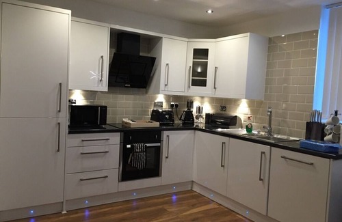 Bramley Apartment | Live in Leeds Nazarene Apartments