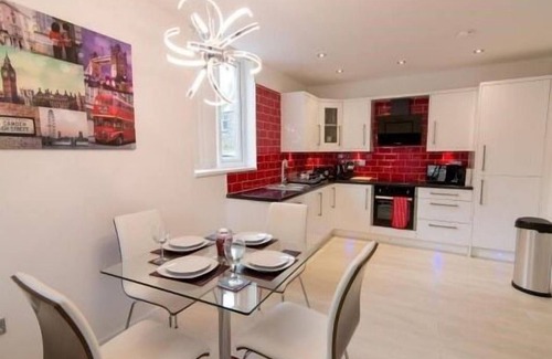Bramley Apartment | Live in Leeds Nazarene Apartments