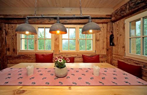 Obersimonswald Ski Chalet | living TIMELESS- Haldenmühle, Luxus Schwarzwald-Retreat mit Sauna