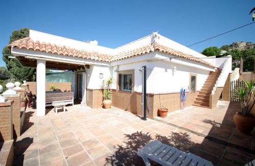 Bolonia Villa | Livingtarifa Villa Concha