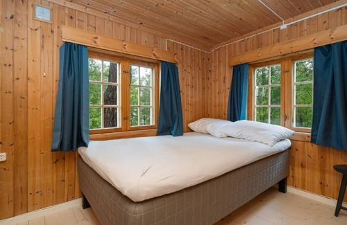 Dombas Hotel | Ljoshaugen Camping