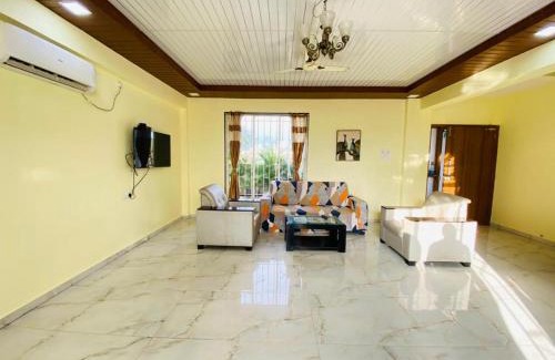 Malavli Villa | ll EMPYREAN STAY ll SUPREME VILLA ll AC 3BHK II PRIVATE POOL