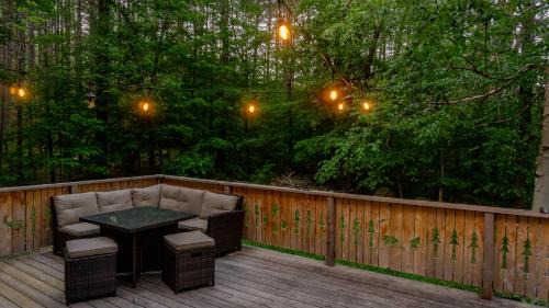 Wevertown Cabin | Llama House ADK