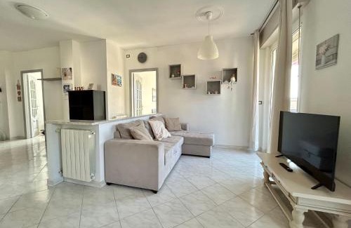 Taggia Apartment | LMHouse