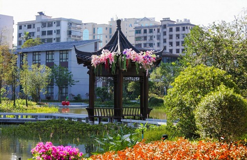 Maonan District Hotel | LN Garden Maoming