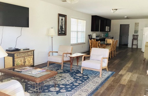 Fairhope House | Lob Lolly 181 C is a well appointed comfortable house