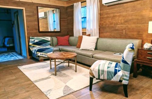 Eureka Springs House | Loblolly Pines CenterPoint Camp House