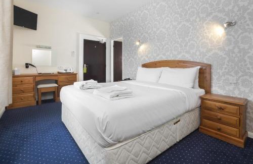 Whitby House | Lobster Hall - Room Only