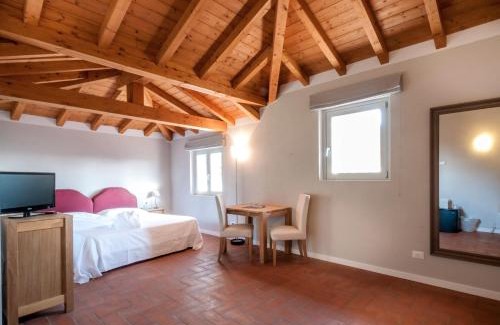 Laveno Mombello Hotel | Locanda Pozzetto