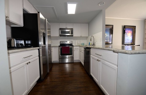 Energy Corridor House | Location and super clean 2 bedroom townhome