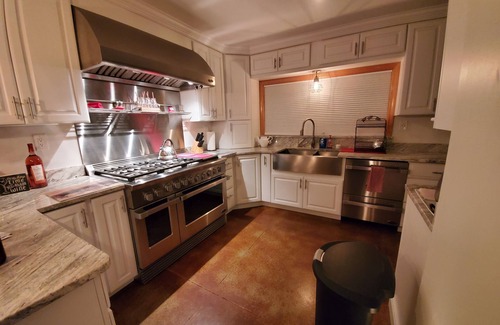 Dryden House | Location! Lakefront, 4 seasons, Private beach, Mountain views, SeaDoo rent