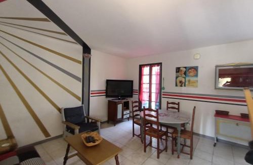 Montesquieu-des-Alberes Apartment | location saisonnière curiste