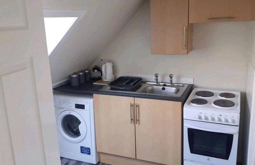 Campbeltown Apartment | Loch Views Apartment Sleeps 2-Pets Ok-Free Parking