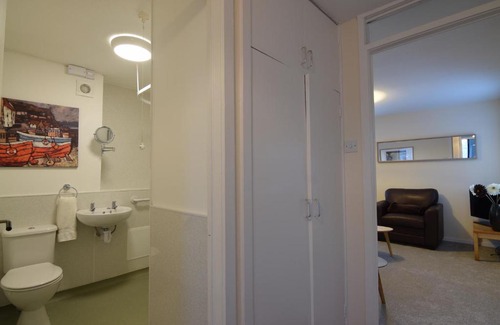 Linlithgow Apartment | Lochview, Linlithgow