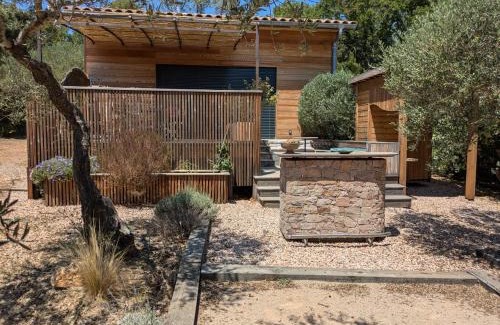 Gareoult House | Lodge Les Oliviers