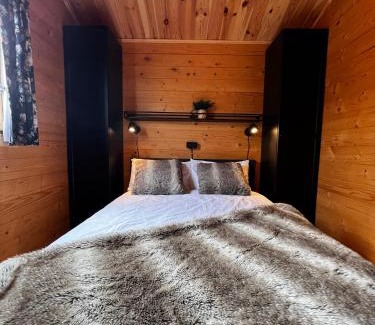 Oostvoorne Other | Lodge on the campsite