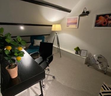 Bishop's Stortford Apartment | Loft 4 - Apartment near Stansted