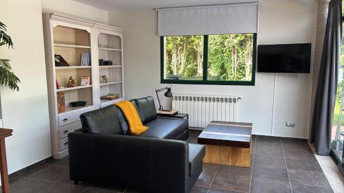 Teo Apartment | Loft anexo en chalet, con piscina de uso privado