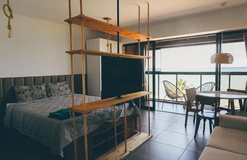 Cruz das Almas Apartment | Loft beira-mar com frente e vista para o mar