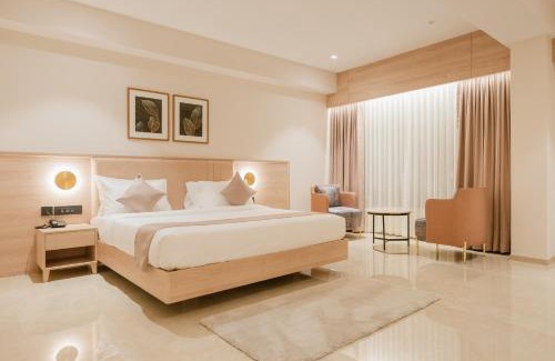 Kakkanad Hotel | Loft Business Hotel