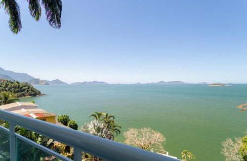 Sahy Apartment | Loft com varanda e vista para o mar em Mangaratiba