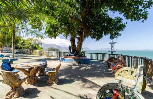 Sahy Apartment | Loft com varanda e vista para o mar em Mangaratiba