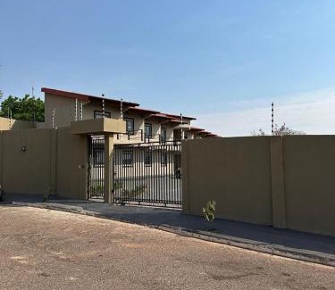 Dom Aquino Apartment | Loft completo e climatizado a 2 minutos do centro