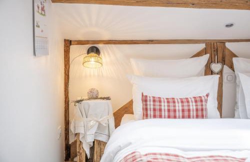 Barr Apartment | Loft de charme 4 étoiles confort haut de gamme garage privatif