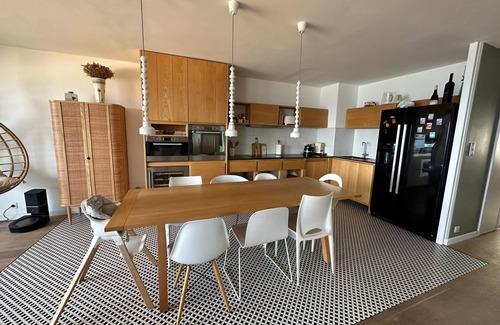 Mediterranee Apartment | Loft de Standing Face à la Mer-traversant-vue 360° à Canet en Roussillon