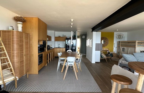 Mediterranee Apartment | Loft de Standing Face à la Mer-traversant-vue 360° à Canet en Roussillon