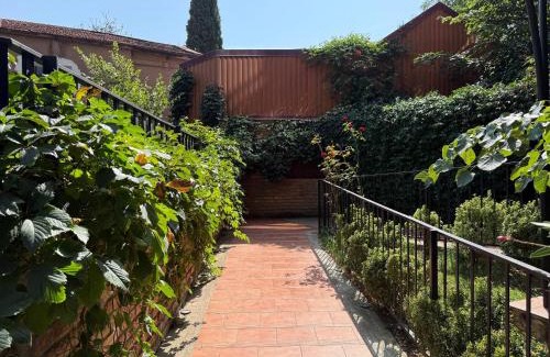 Sololaki Apartment | Loft Garden on A