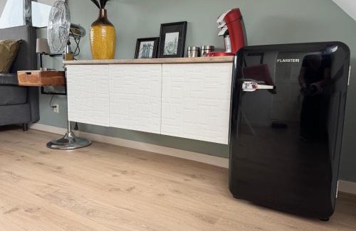 Breukelen Apartment | Loft met veel zonlicht