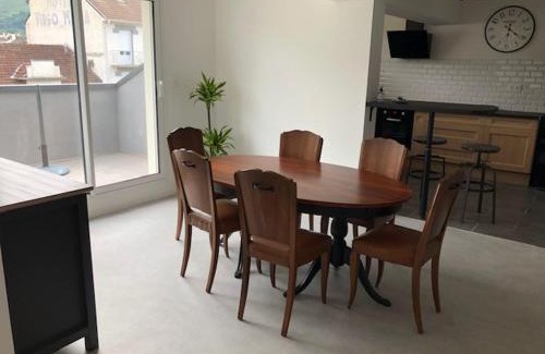 Lourdes Apartment | Loft Rêve du Soir 125 m2 climatisé 350 m de la gare