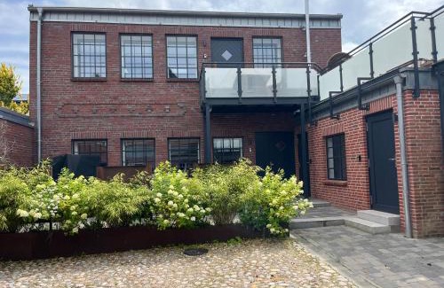Friedrichstadt Apartment | Loftwohnung 1 Simmerdeis an der Gracht