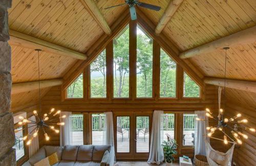 Labelle Ski Chalet | Log cabin with HOT TUB and view