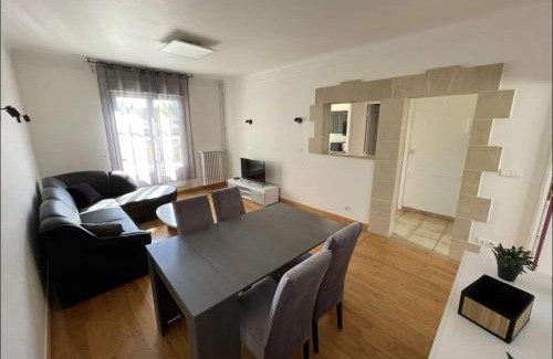 Vitry-le-Francois Apartment | Logement 1 à 4 personnes