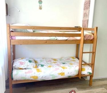 Saint-Laurent-en-Royans House | Logement cosy et jardin