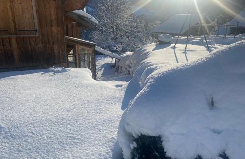 Le Petit-Bornand-les-Glieres House | Logement individuel 3 pièces dans chalet