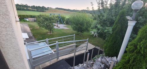 Ouhans Apartment | Logement jusqu'à 4 personnes
