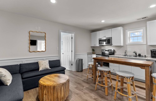 Surf City Hotel | Loggerhead Inn & Suites