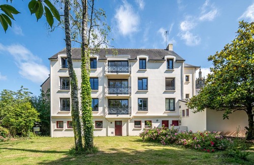 Saint-Thegonnec Loc-Eguiner Hotel | Logis Auberge Saint Thégonnec & son Restaurant