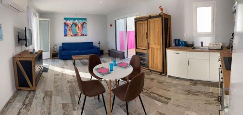 Le Chateau-d'Oleron Apartment | Logis du Château
