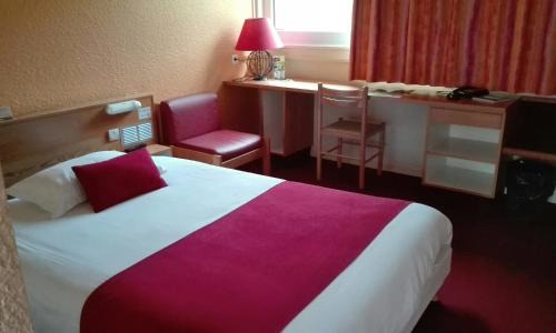 Golbey Hotel | Logis Hôtel Atrium Epinal Golbey